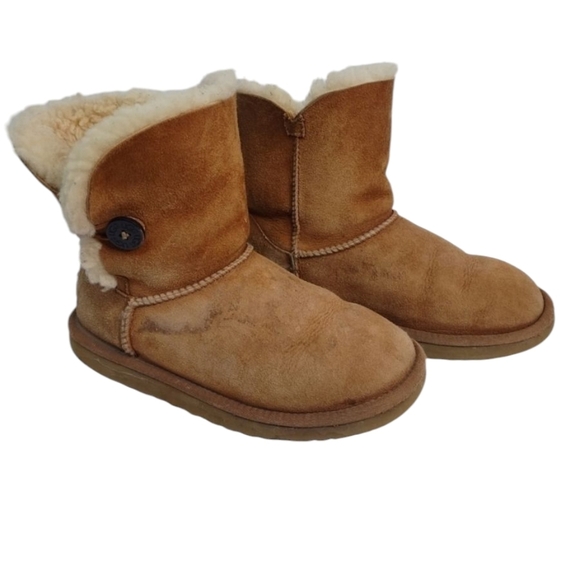 UGG Australia Bailey Button Suede Sheepskin Winter Snow Boots Size 5 - Picture 1 of 9
